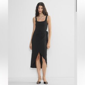 Aritzia Saturn Midi Dress Drapey midi resort wrap dress
Color: Black 
Size: M